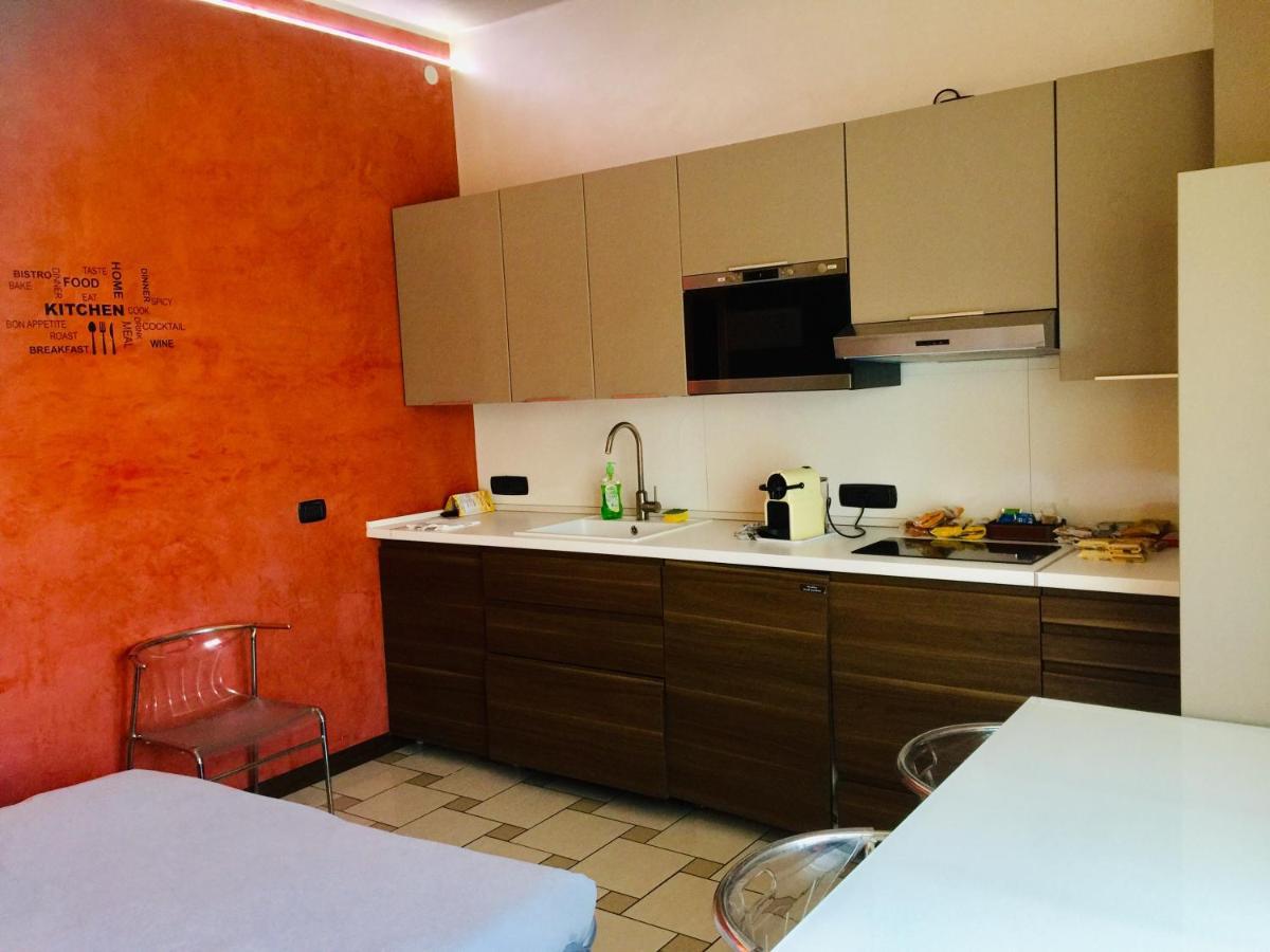 B2In Suite & Office Capriate San Gervasio Exteriör bild
