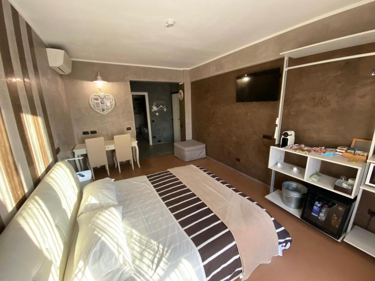 B2In Suite & Office Capriate San Gervasio Exteriör bild