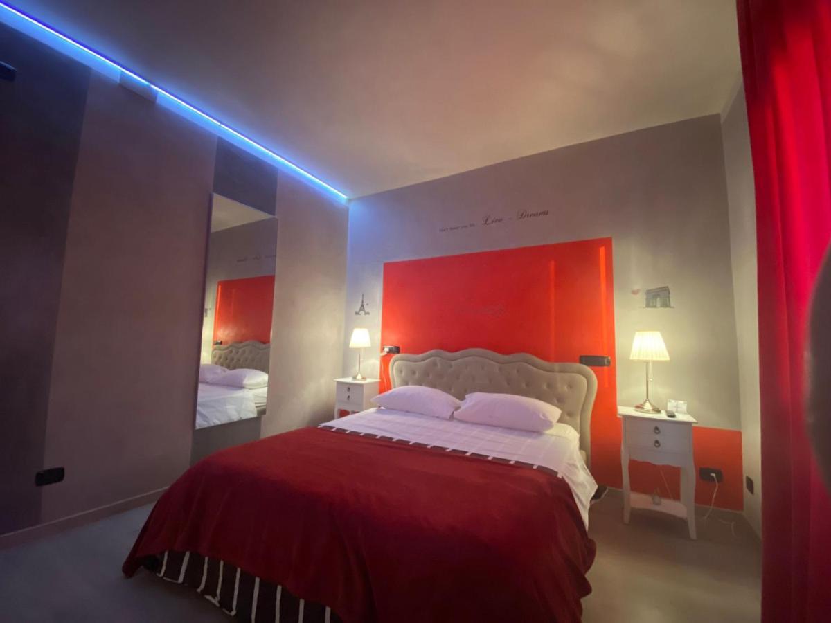 B2In Suite & Office Capriate San Gervasio Exteriör bild