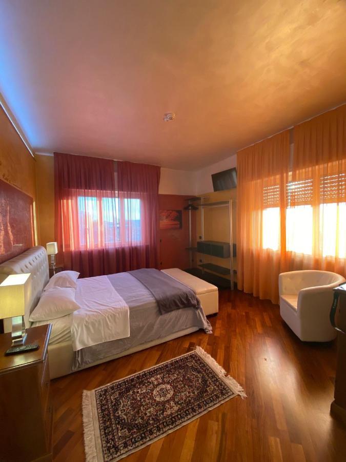 B2In Suite & Office Capriate San Gervasio Exteriör bild