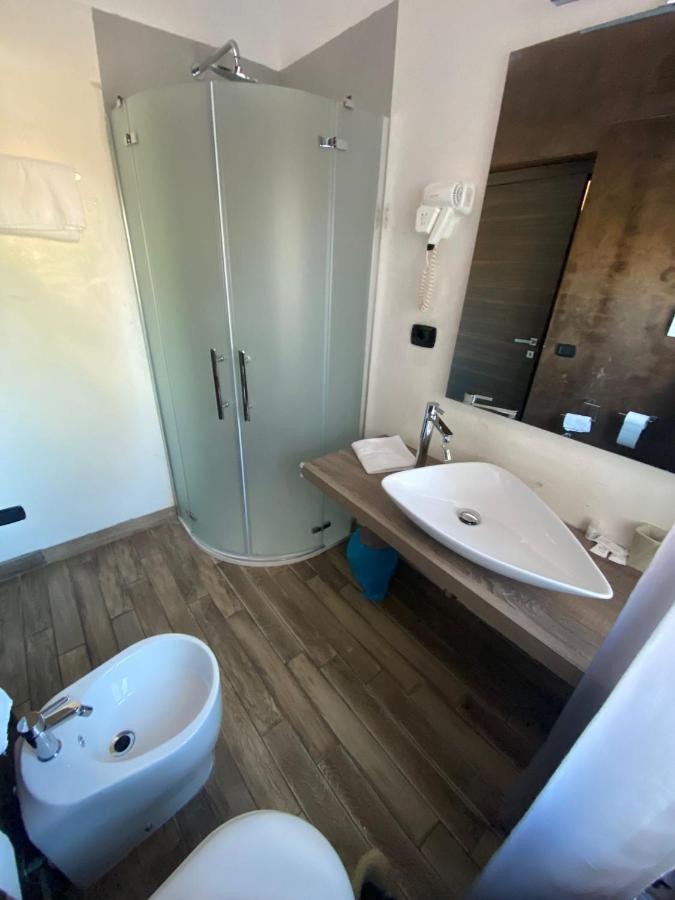B2In Suite & Office Capriate San Gervasio Exteriör bild